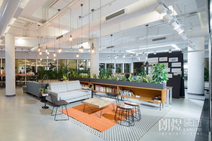 開放辦創(chuàng)意花卉隔斷