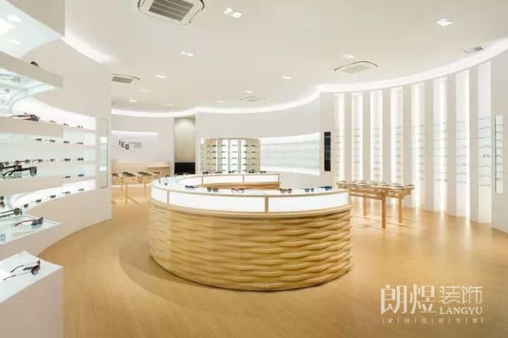 成都高檔眼鏡店裝修設(shè)計(jì)效果圖