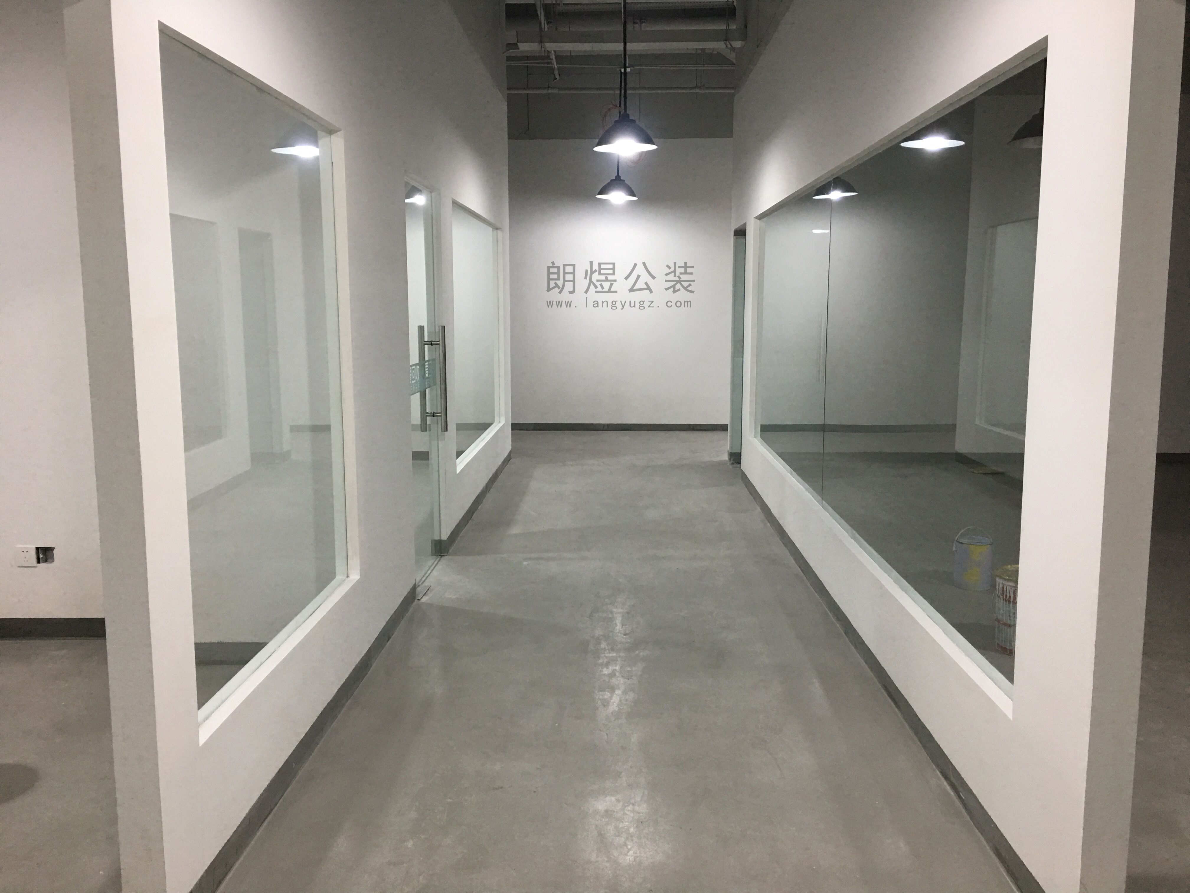 愛回收辦公室過道完工照片