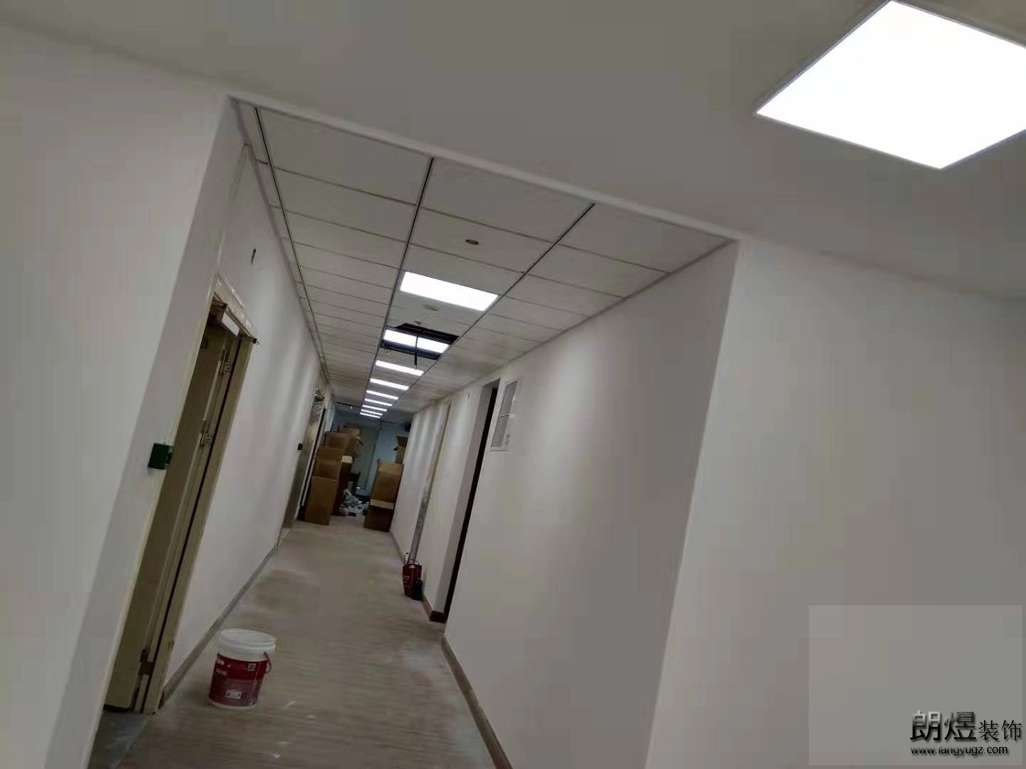 成都作業(yè)幫辦公室裝修實景圖